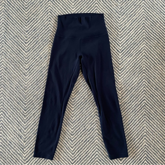Lululemon Align Leggings - Picture 7 of 8